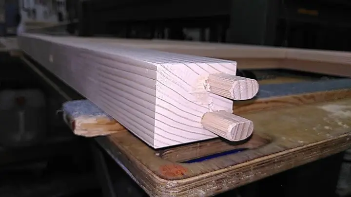 Dowel joint