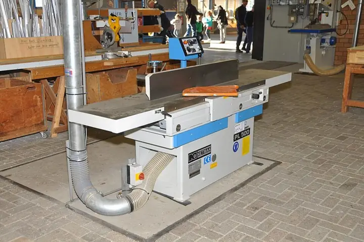 Jointer (surface planer)
